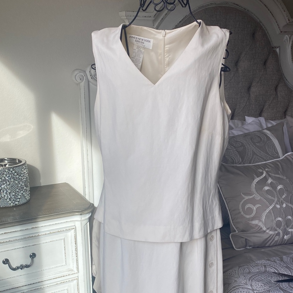 Jones New York Cream Sleeveless Midi Dress